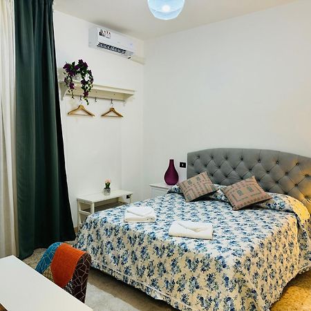 The Galaxy House Hotel Пиза Екстериор снимка