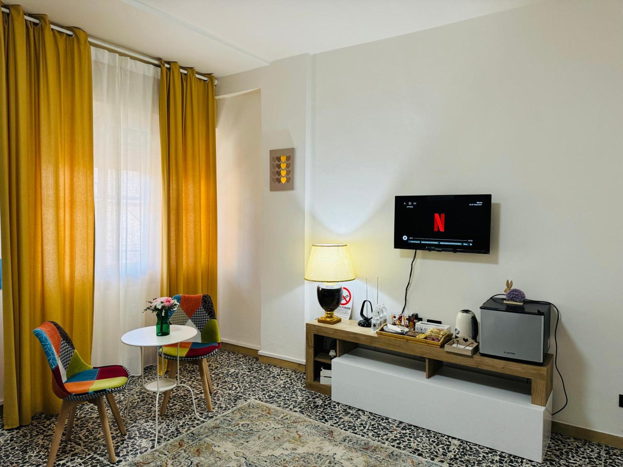 The Galaxy House Hotel Пиза Екстериор снимка