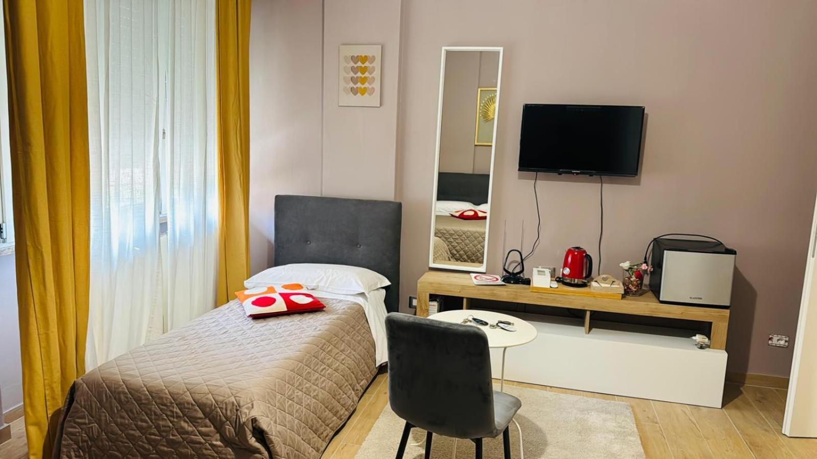 The Galaxy House Hotel Пиза Екстериор снимка